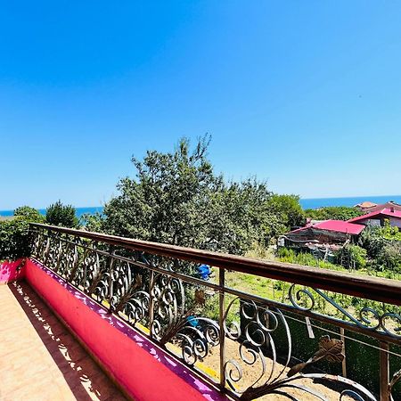 Brunette Beauties Guesthouse & Studio Sinemorets Екстериор снимка