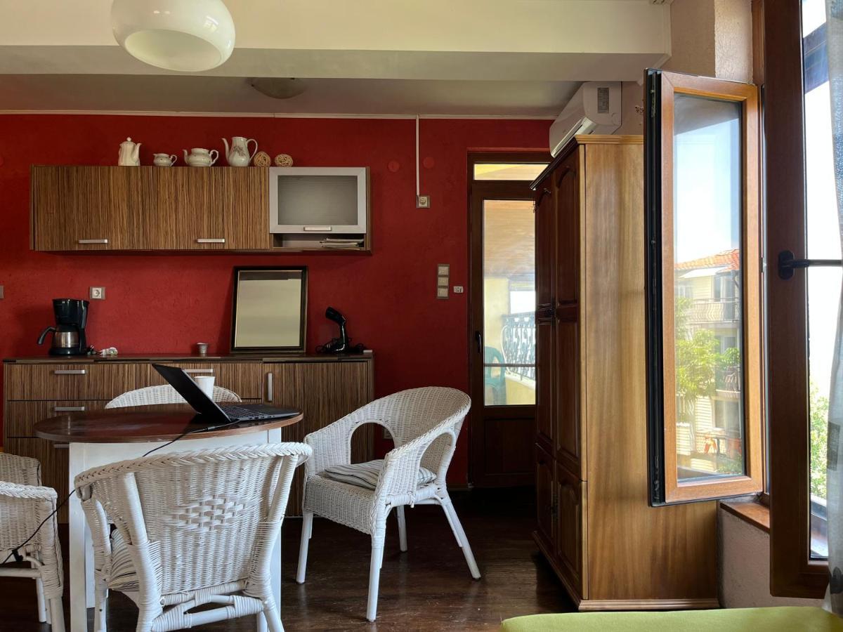 Brunette Beauties Guesthouse & Studio Sinemorets Екстериор снимка